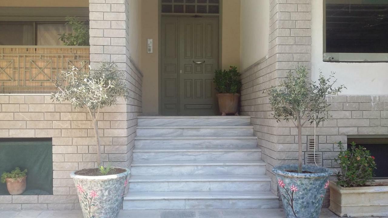 Sandy'S Apartment Epidaurus Exterior photo